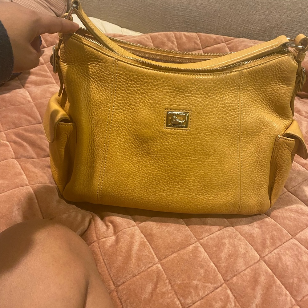 Mustard Dooney and Burk w dust bag